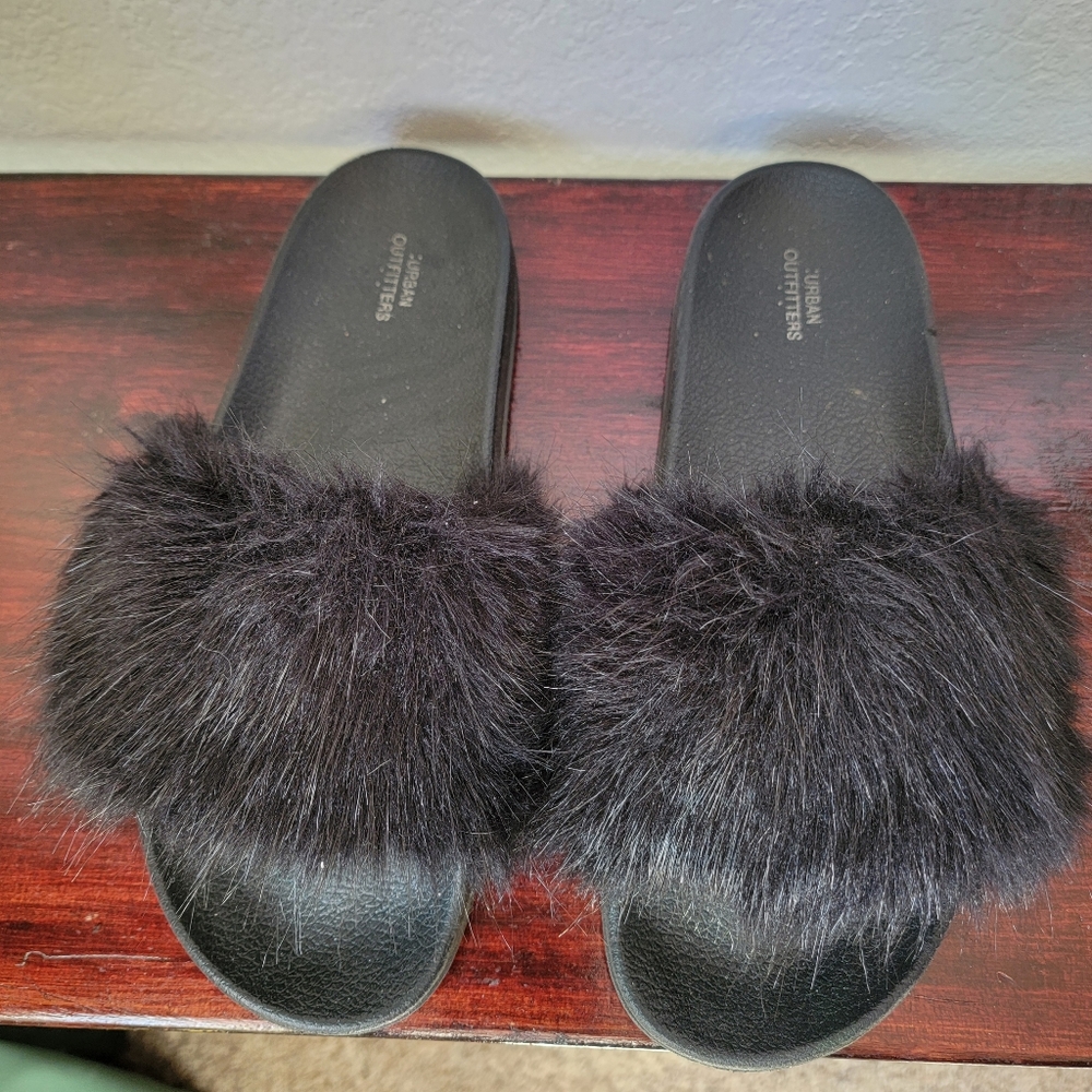Urban Outfitters Fuzzy Slides